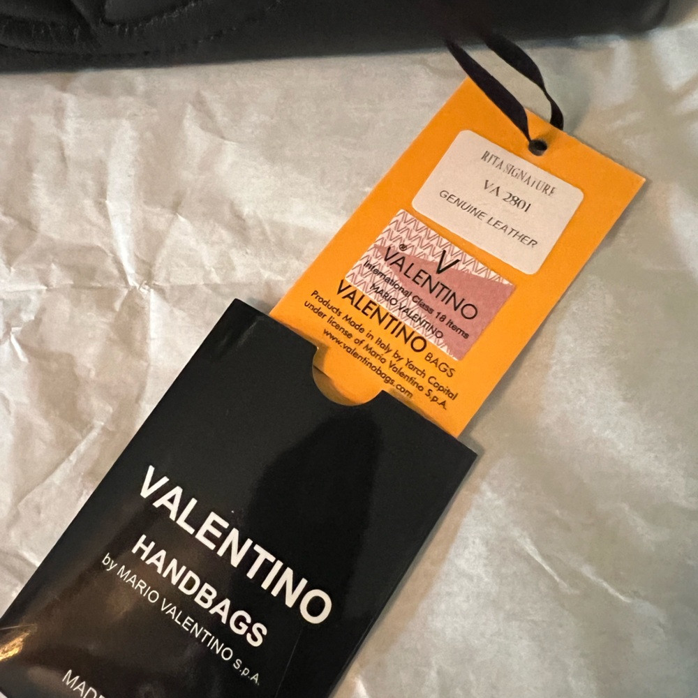 NWT VALENTINO BY MARIO VALENTINO LEATHER  RITA SIGNATURE BLACK SHOULDER BAG - Picture 4 of 15